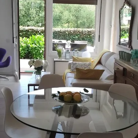 Con Jardin Apartment